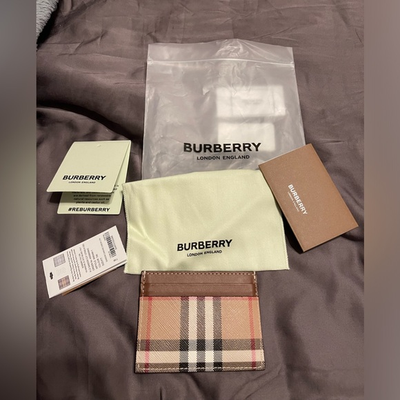 Burberry card wallet - Picture 1 of 1